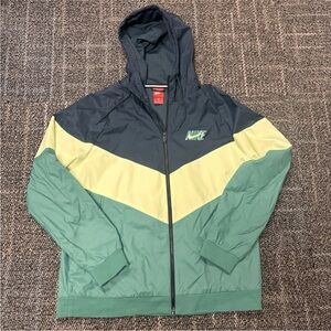 Nike Windrunner Jacket Mens Size XL Color Blocked Deep Jungle/Barely Volt